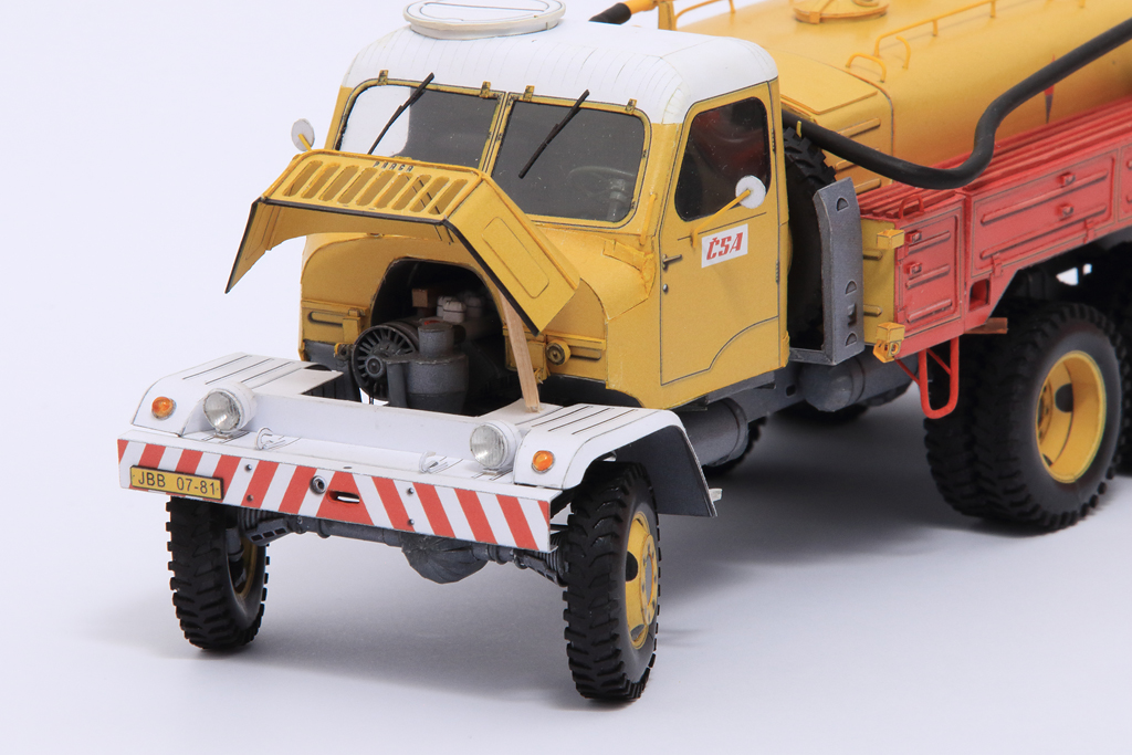 Automobilová cisterna Praga V3S-CR